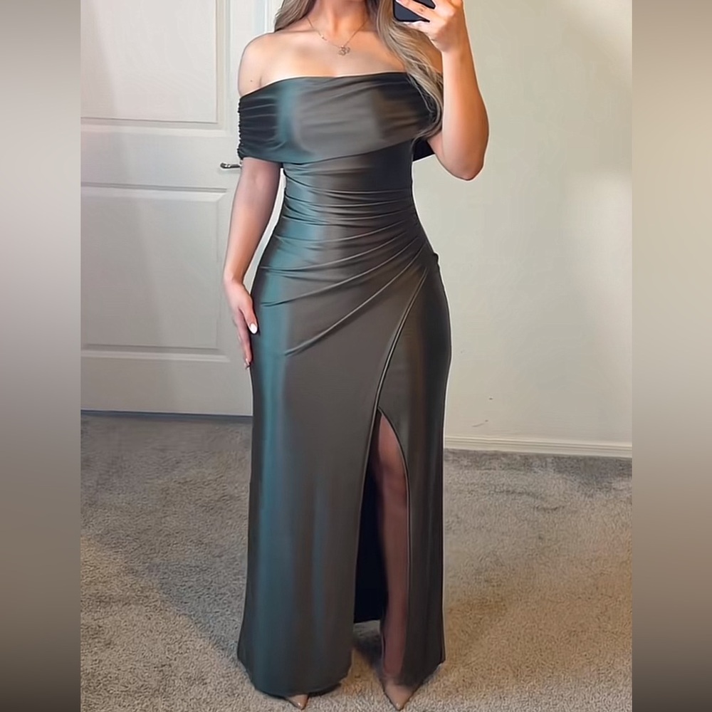 Elegant Off-Shoulder army green Dress